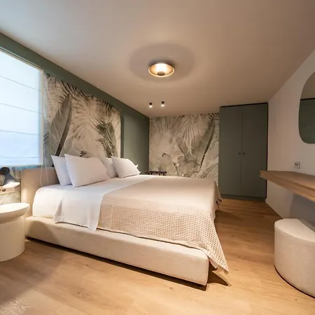 Nest On The Reef Villa *